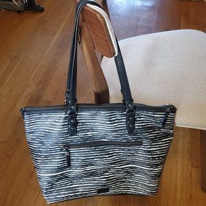 The Sak Hasley East West Tote Bag - EUC
